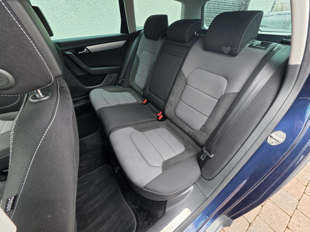 Volkswagen Passat Alltrack Tdi Bluemotion Tech 4Motion Silver #14