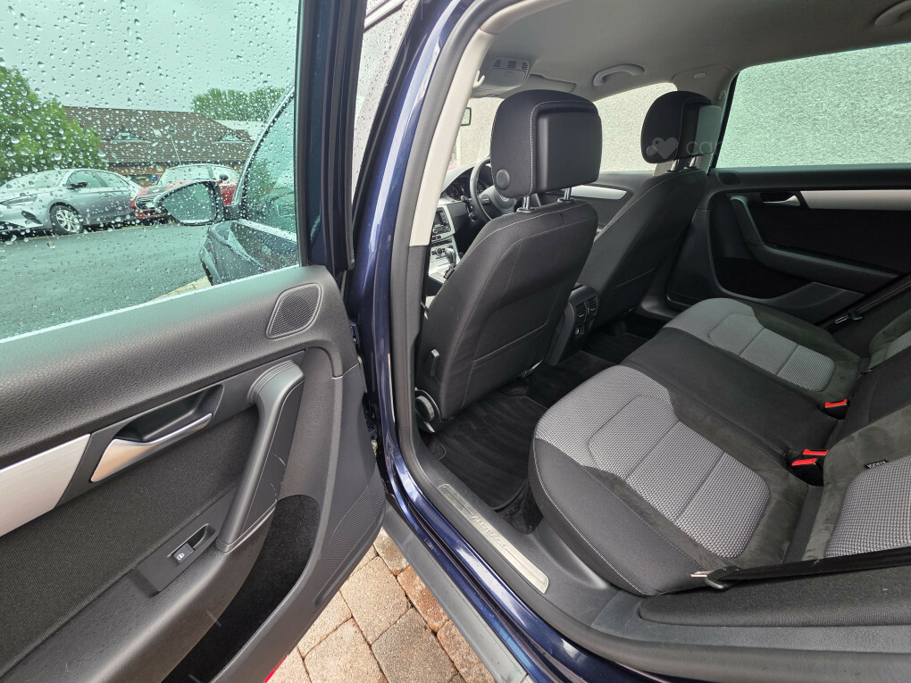 Volkswagen Passat Alltrack Tdi Bluemotion Tech 4Motion Silver #13