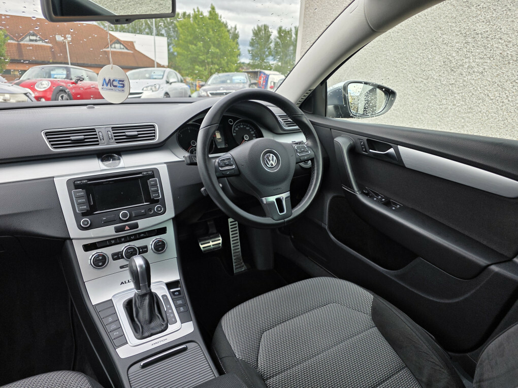 Volkswagen Passat Alltrack Tdi Bluemotion Tech 4Motion Silver #16