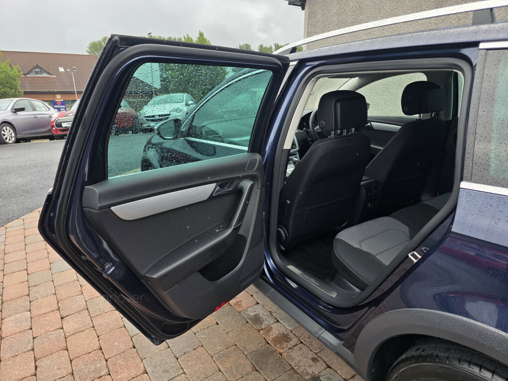 Volkswagen Passat Alltrack Tdi Bluemotion Tech 4Motion Silver #12