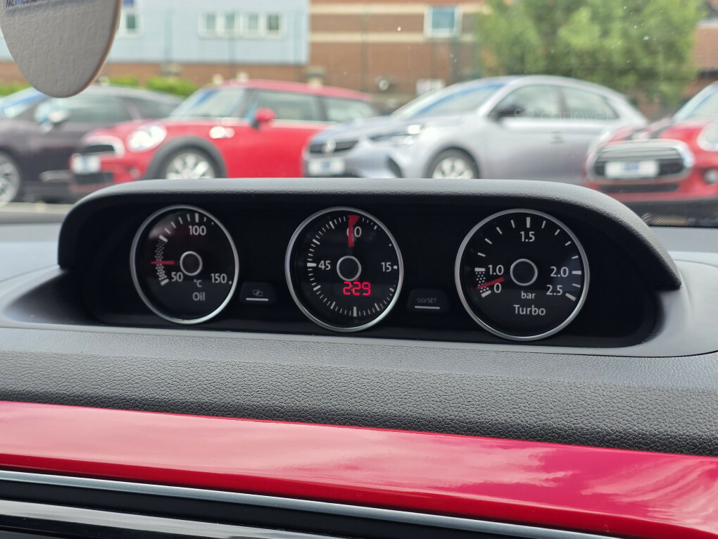 Volkswagen Beetle 2.0 Tdi Design Dsg Red #21