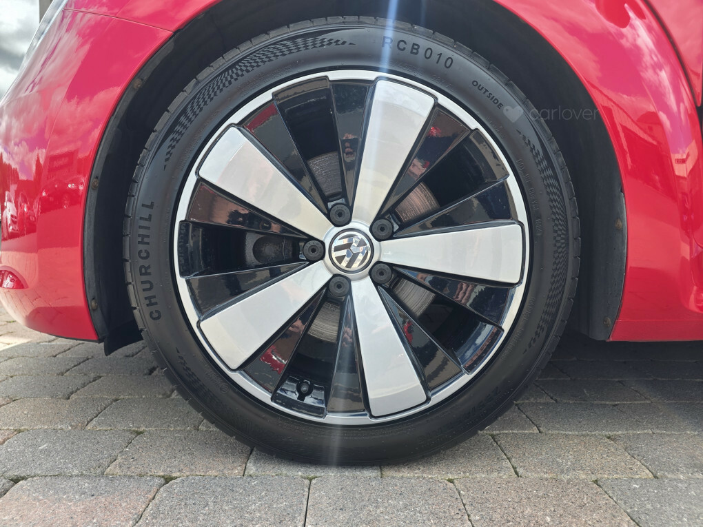 Volkswagen Beetle 2.0 Tdi Design Dsg Red #32