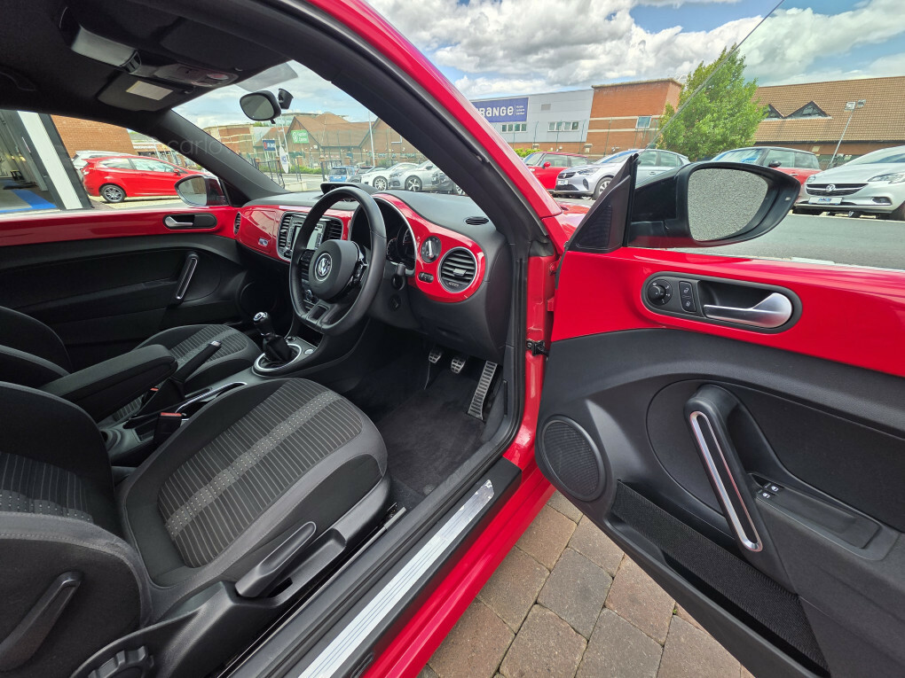 Volkswagen Beetle 2.0 Tdi Design Dsg Red #14