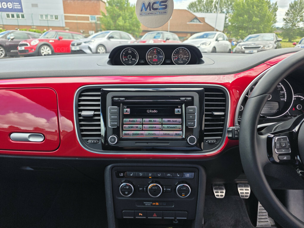 Volkswagen Beetle 2.0 Tdi Design Dsg Red #20