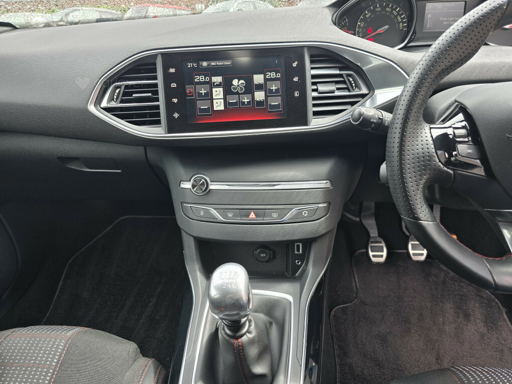 Peugeot 308 1.6 Bluehdi 120 Allure Sat Nav, Dab, Bluetooth Blue #18