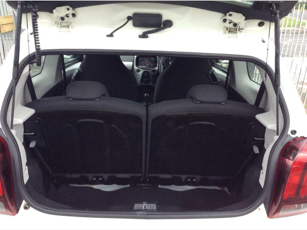 Peugeot 108 1.0 Active Grey #10