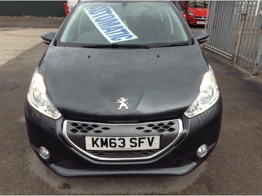 Peugeot 208 1.4 E-hdi Active Egc Euro 5 S S Grey #2