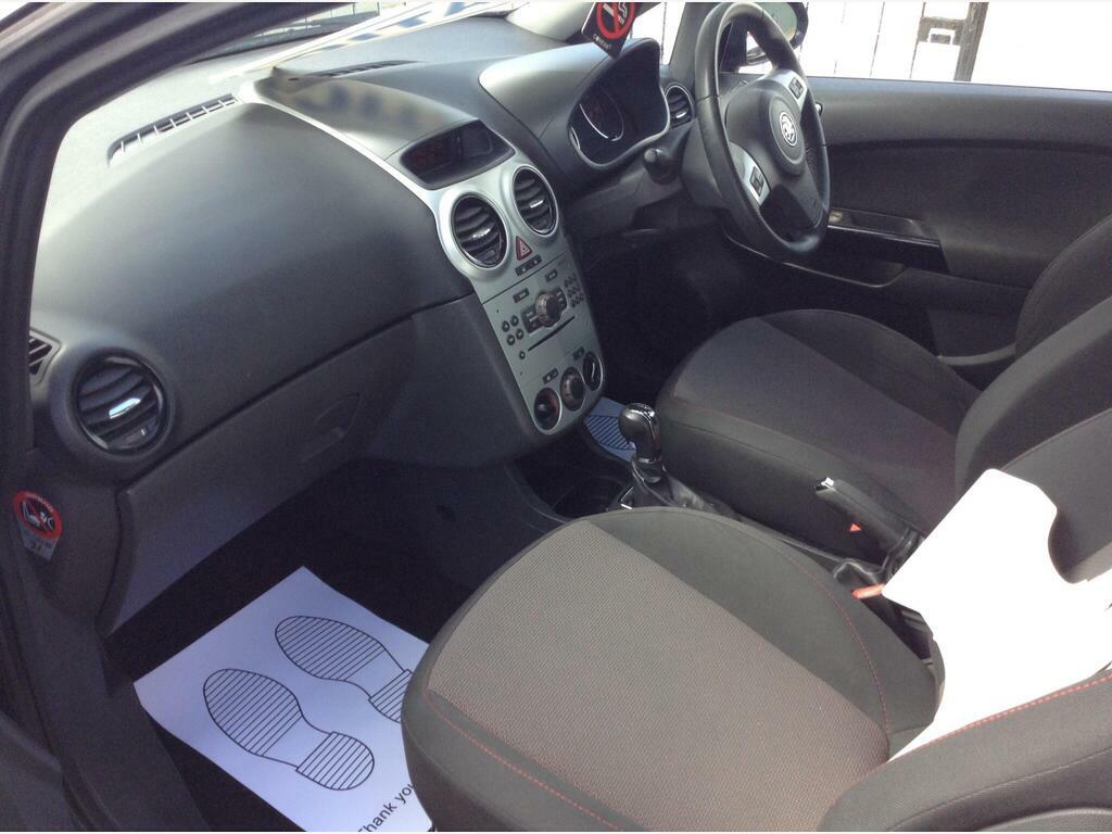 Vauxhall Corsa Sxi Ac 16V Black #10