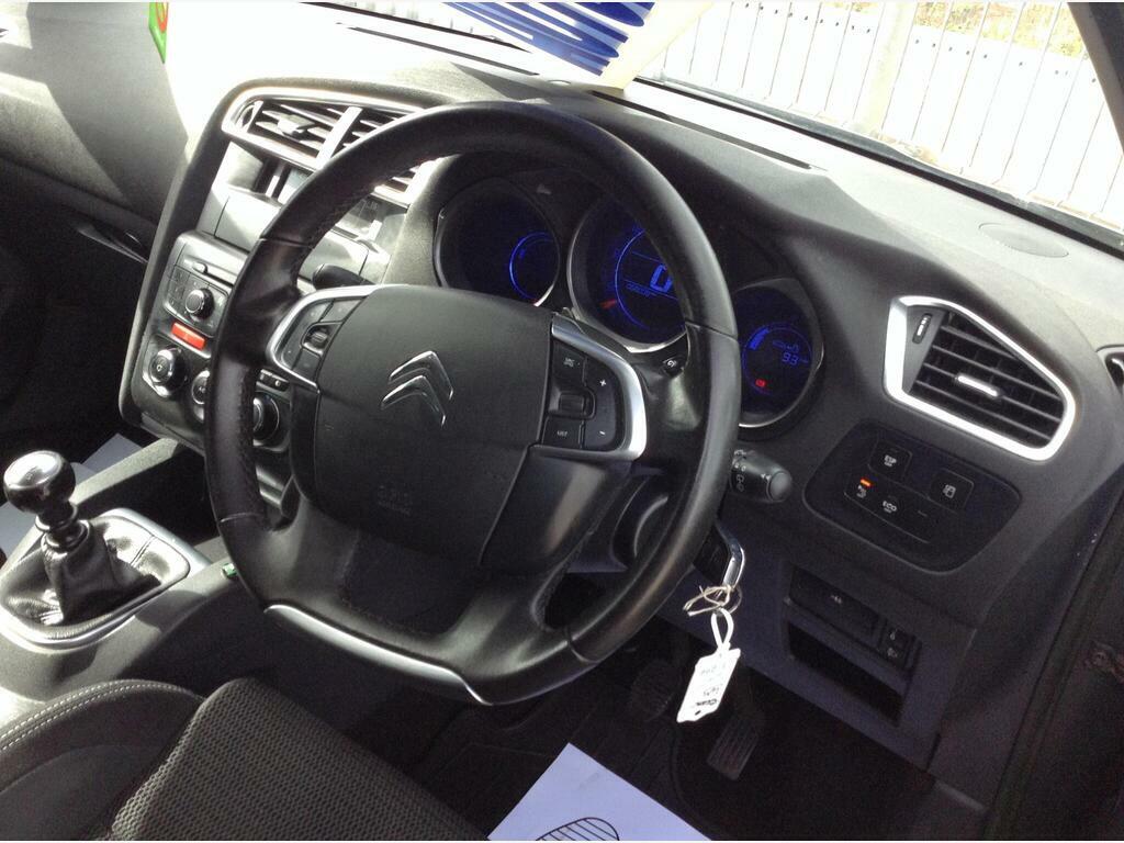 Citroen C4 Red #7