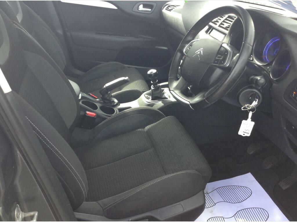 Citroen C4 Red #8