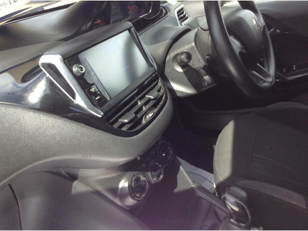 Peugeot 208 1.4 Hdi Allure 2014 White #13