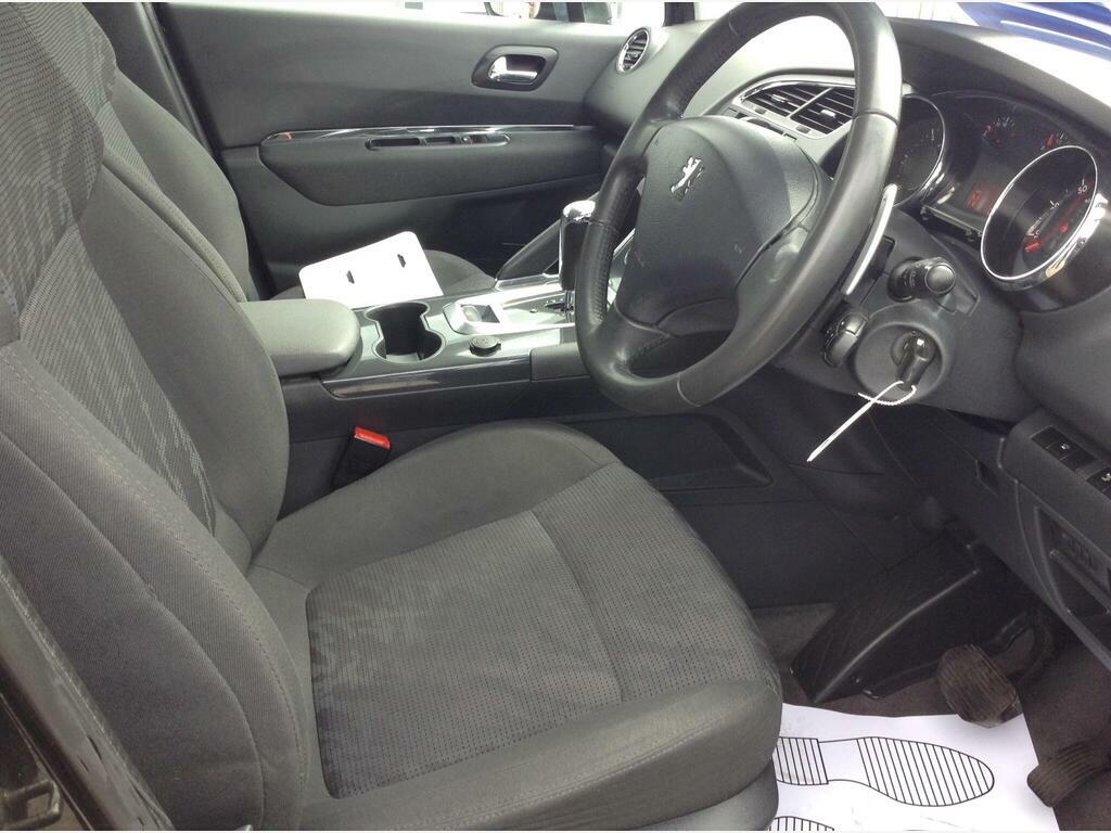 Peugeot 3008 E-hdi Active 20 White #8