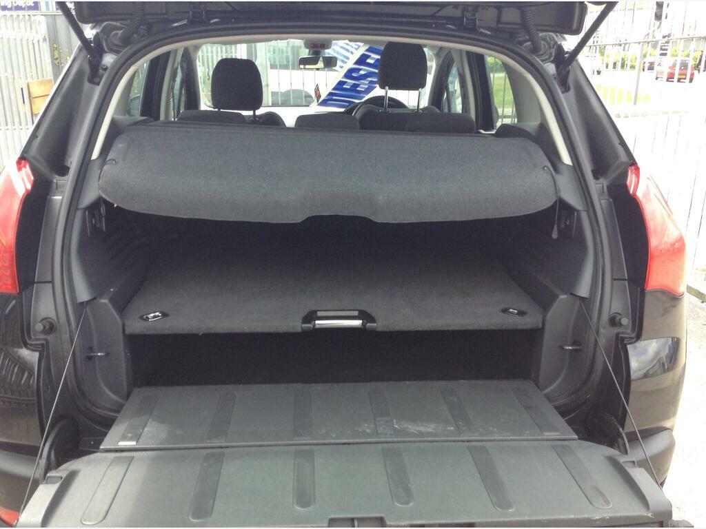 Peugeot 3008 E-hdi Active 20 White #10