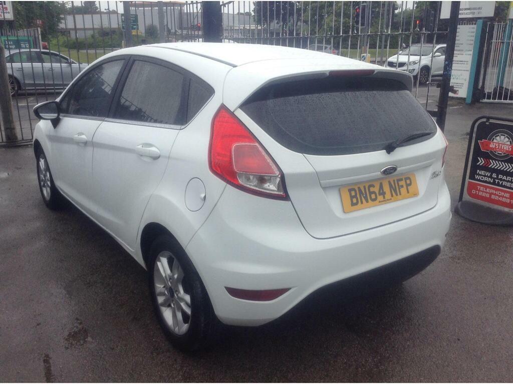 Ford Fiesta 1.25 Zetec Euro 5 BN64NFP White #4