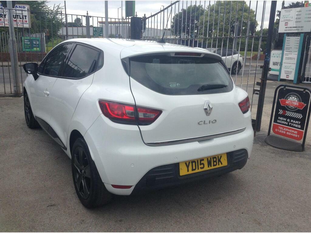 Renault Clio 1.2 16V Dynamique Medianav Euro 5 White #3