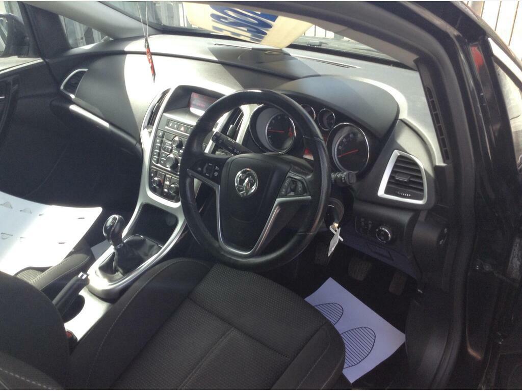 Vauxhall Astra 1.4I 16V Excite White #9