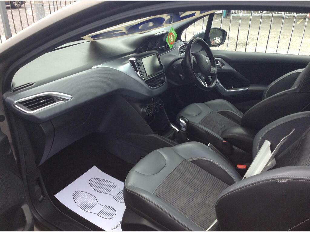 Peugeot 208 1.2 Puretech 82 Active Blue #11
