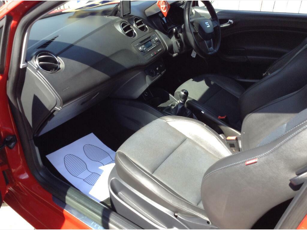 Seat Ibiza Hatchback White #10