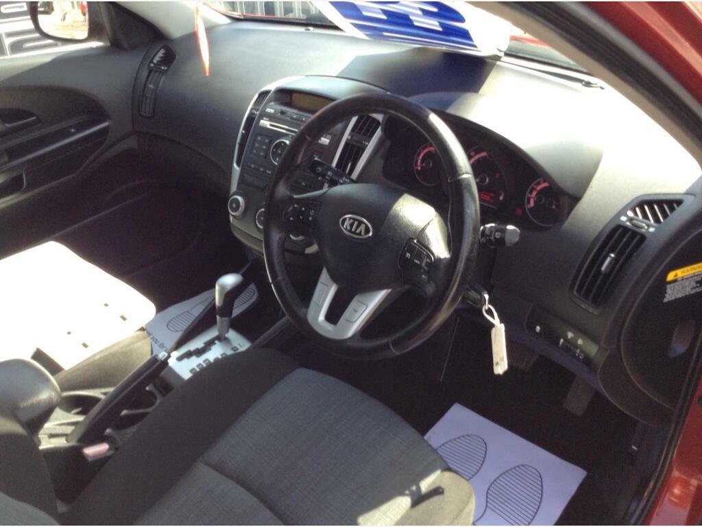 Kia Ceed 1.6 1 Euro 4 Red #9
