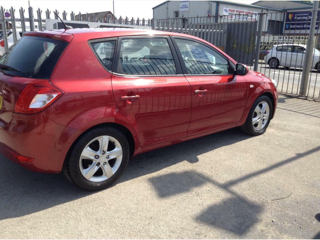Kia Ceed 1.6 1 Euro 4 Red #7