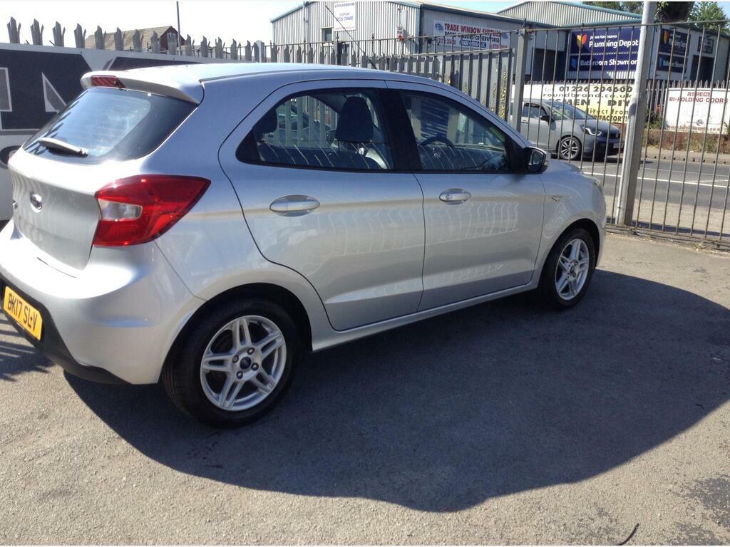 Ford KA+ Zetec Black #7