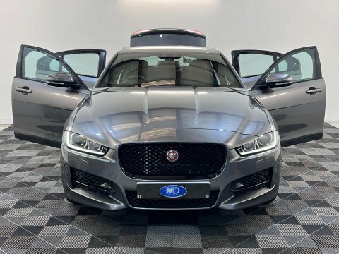 Jaguar XE Xe D R-sport  #42