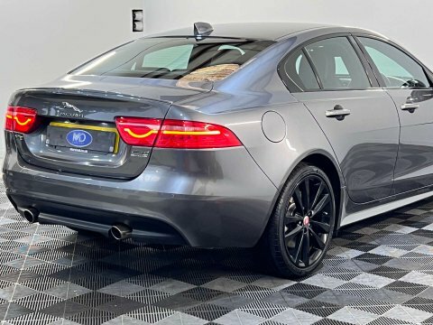Jaguar XE Xe D R-sport  #60