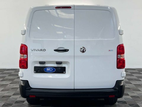 Vauxhall Vivaro 1.5 Vivaro F2900 White #4