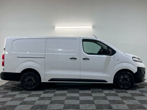 Vauxhall Vivaro 1.5 Vivaro F2900 White #2