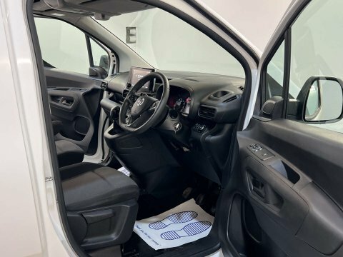 Vauxhall Combo 1.5 Turbo D 2000 Sportive L1 H1 Euro 6 Ss White #8