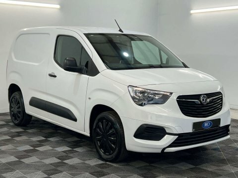Vauxhall Combo 1.5 Combo 2300 White