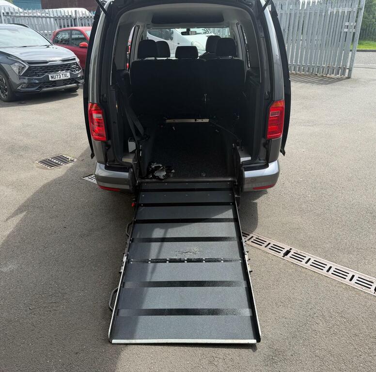 Volkswagen Caddy Maxi Life 2L Null Blue #35