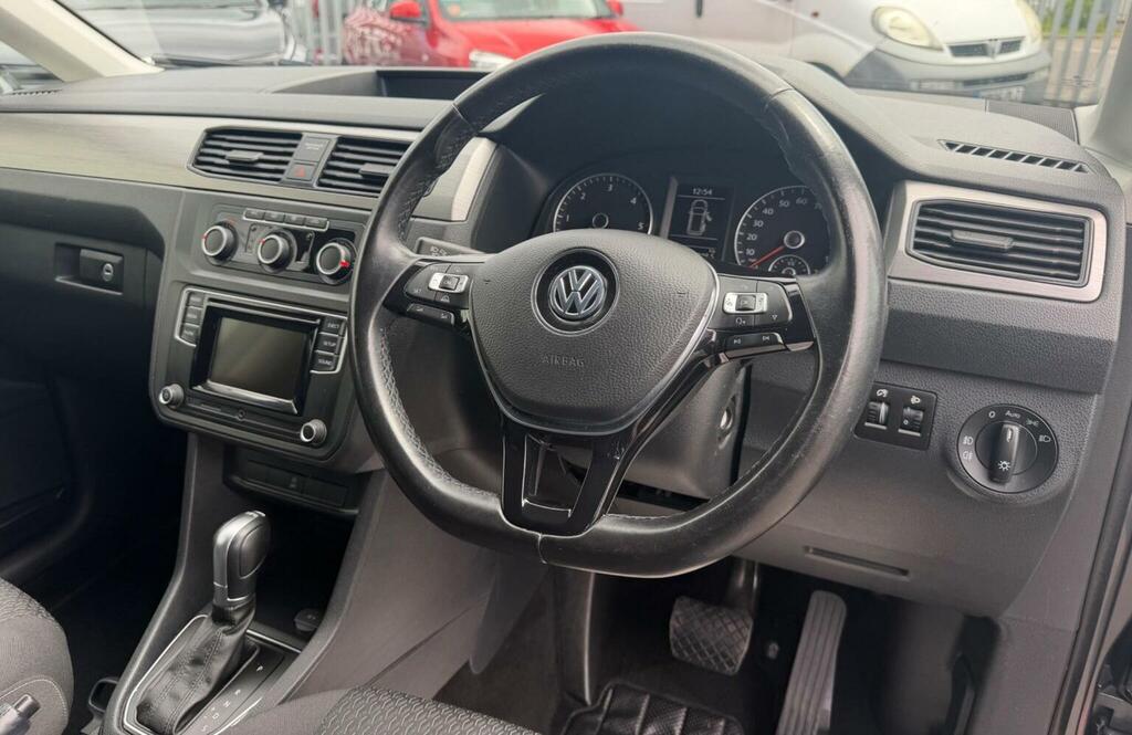Volkswagen Caddy Maxi Life 2L Null Blue #46