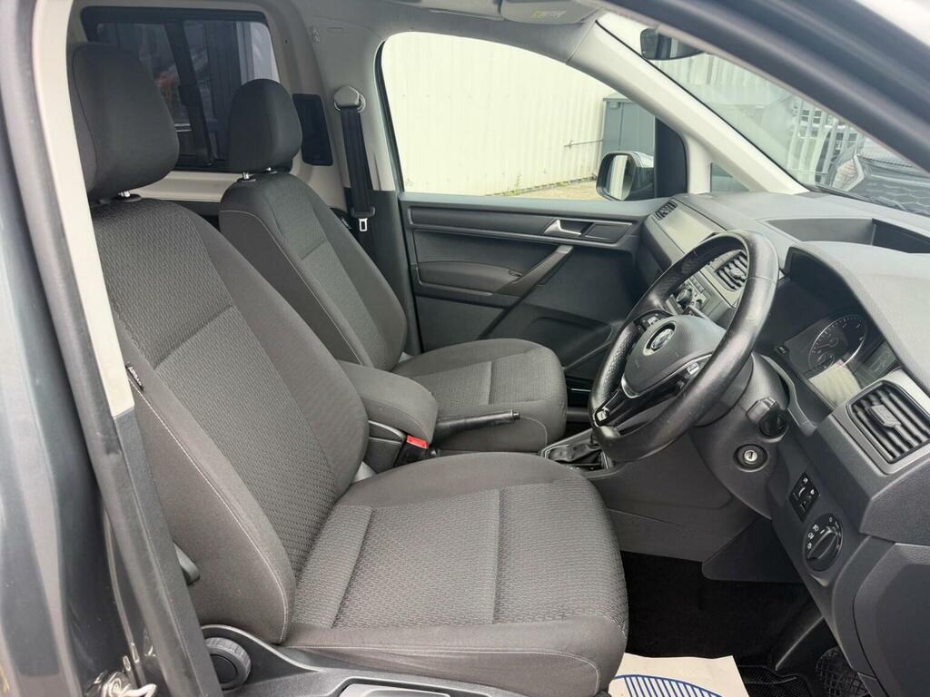 Volkswagen Caddy Maxi Life 2L Null Blue #29