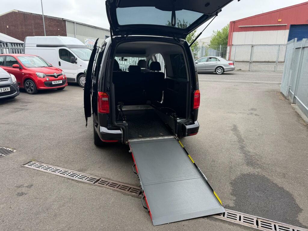 Volkswagen Caddy Maxi Life Mpv Blue #13