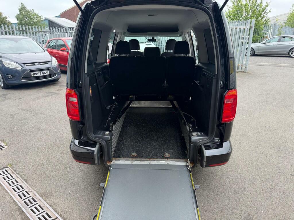 Volkswagen Caddy Maxi Life Mpv Blue #8