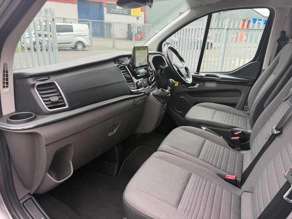 Ford Tourneo Custom Custom 2.0 310 Ecoblue Black #15