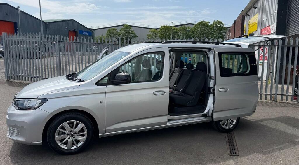 Volkswagen Caddy Maxi Life 2.0 Tdi Life Dsg Euro 6 Ss Silver #2