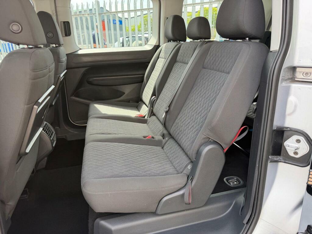 Volkswagen Caddy Maxi Life 2L Life Grey #12
