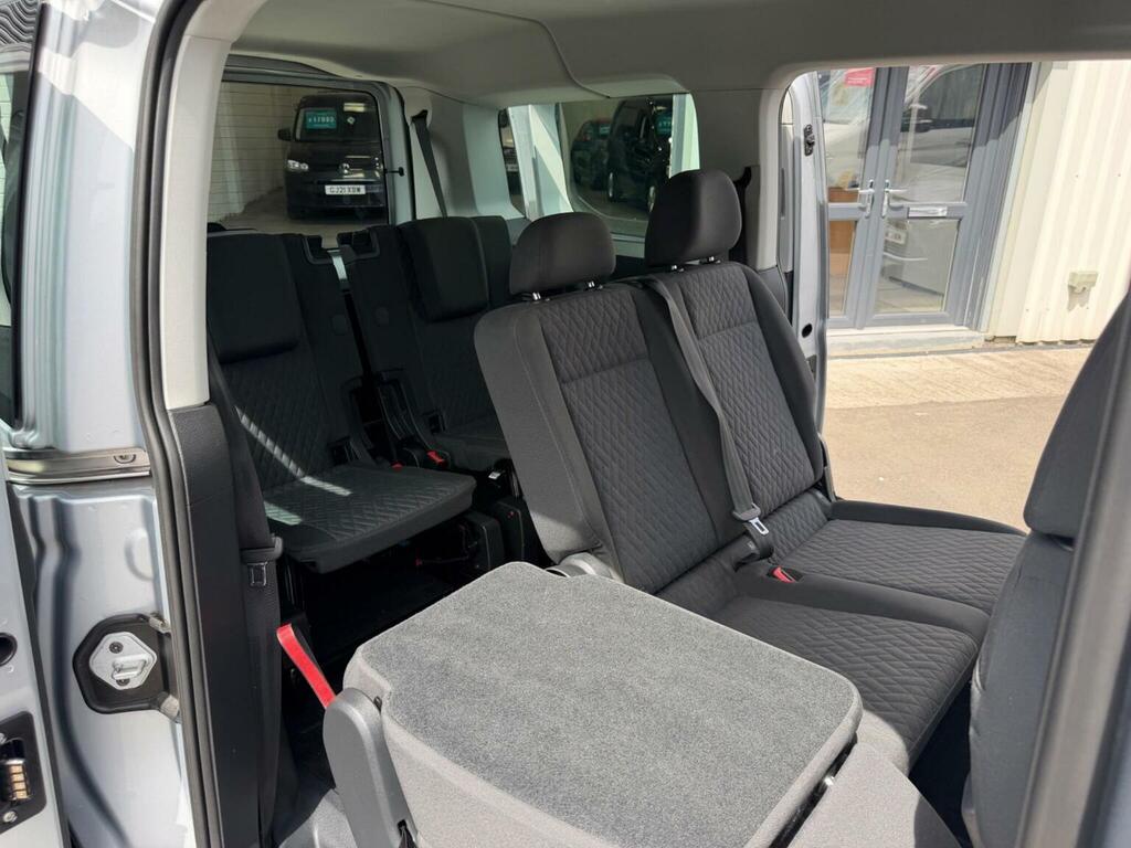 Volkswagen Caddy Maxi Life 2L Life Grey #16