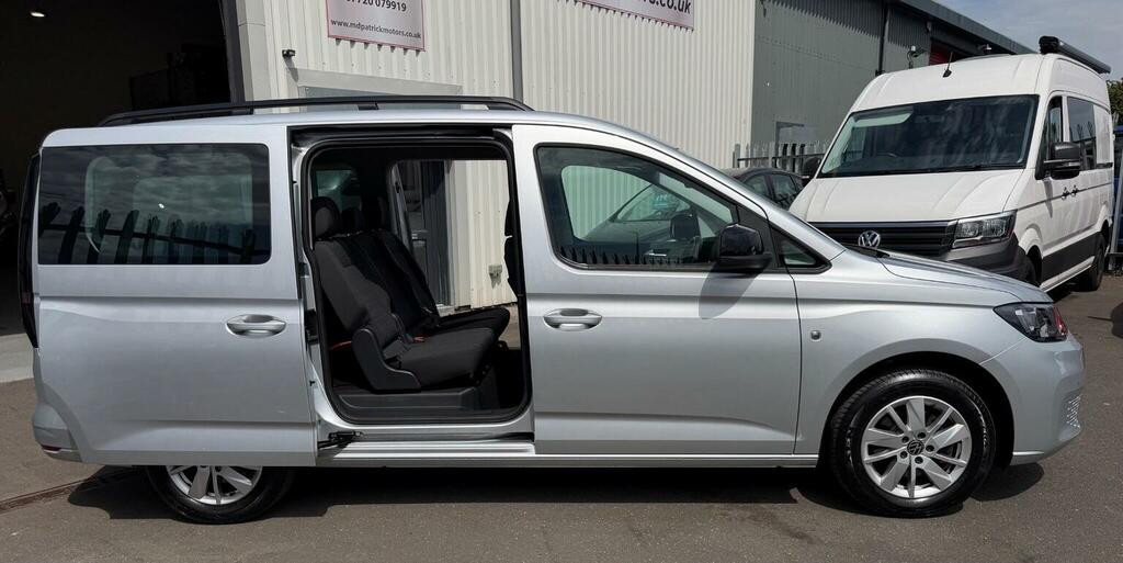 Volkswagen Caddy Maxi Life 2L Life Grey #10