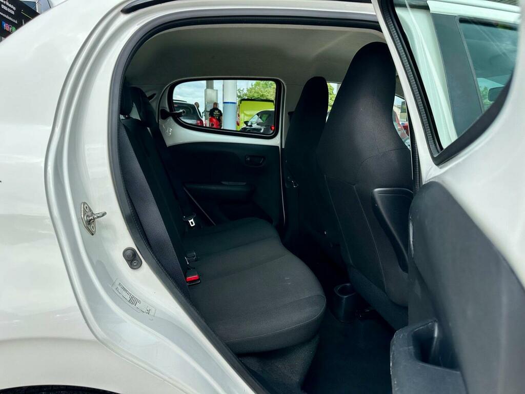 Peugeot 108 Allure Silver #48