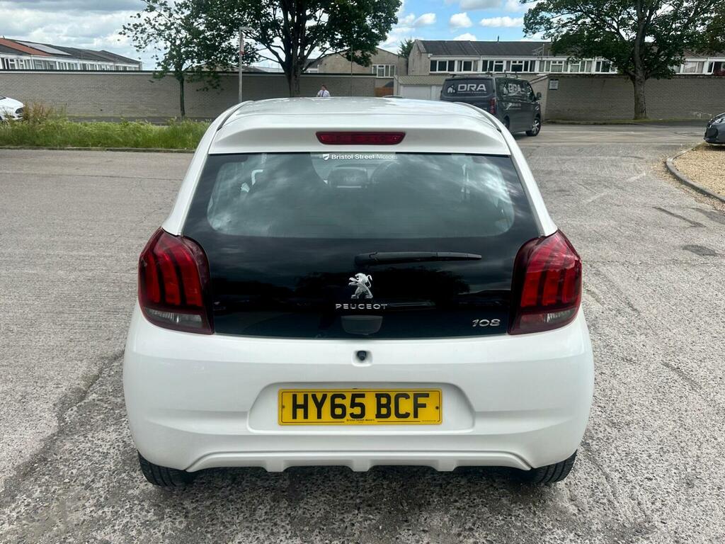 Peugeot 108 Allure Silver #12