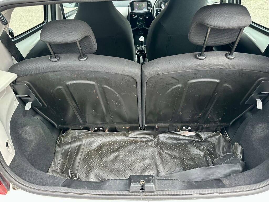 Peugeot 108 Allure Silver #44
