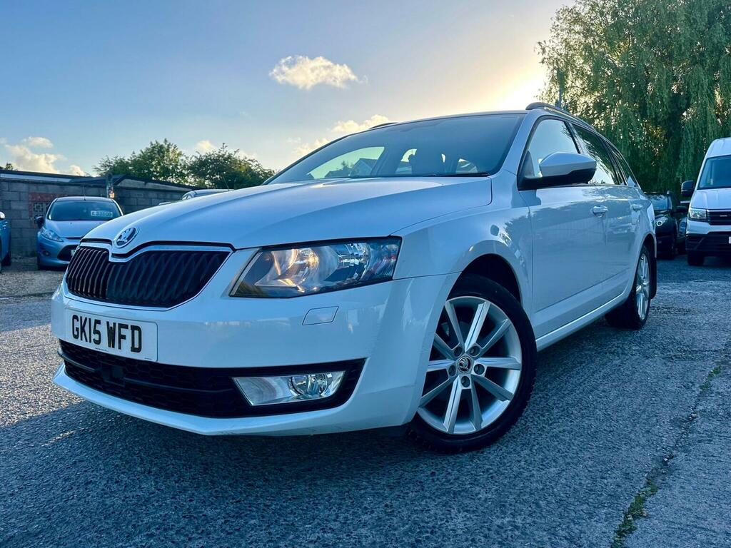 Skoda Octavia 2.0 Tdi Elegance Euro 5 Ss 2015 GK15WFD White #5