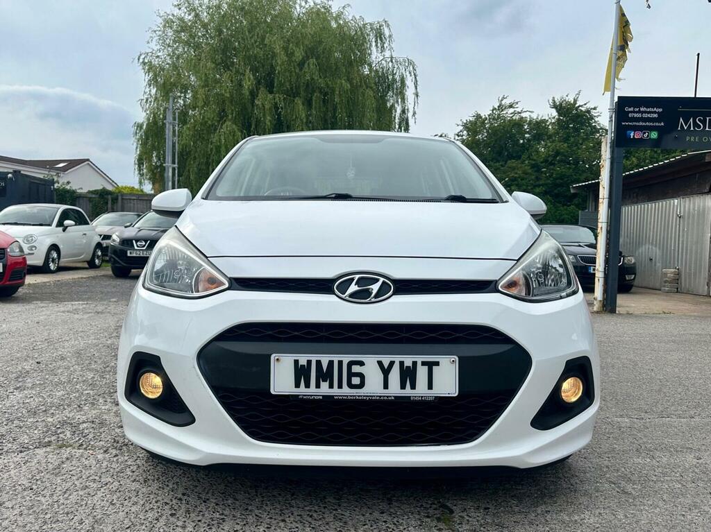 Hyundai I10 1.0 Se 65 Bhp Grey #3