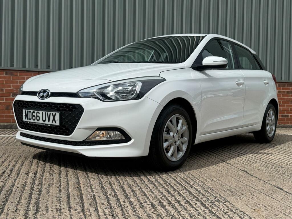Hyundai I20 1.2 Se Euro 6 White #3