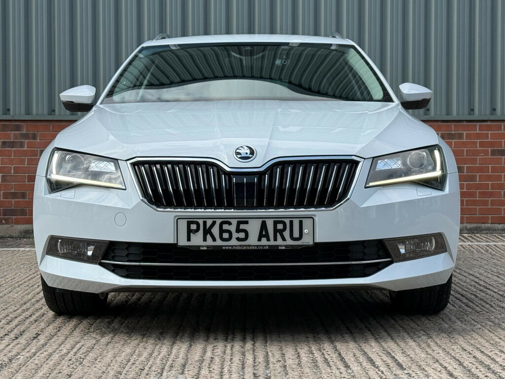 Skoda Superb 2.0 Tdi Se L Executive Dsg 6Spd Euro 6 Ss PK65ARU White #2