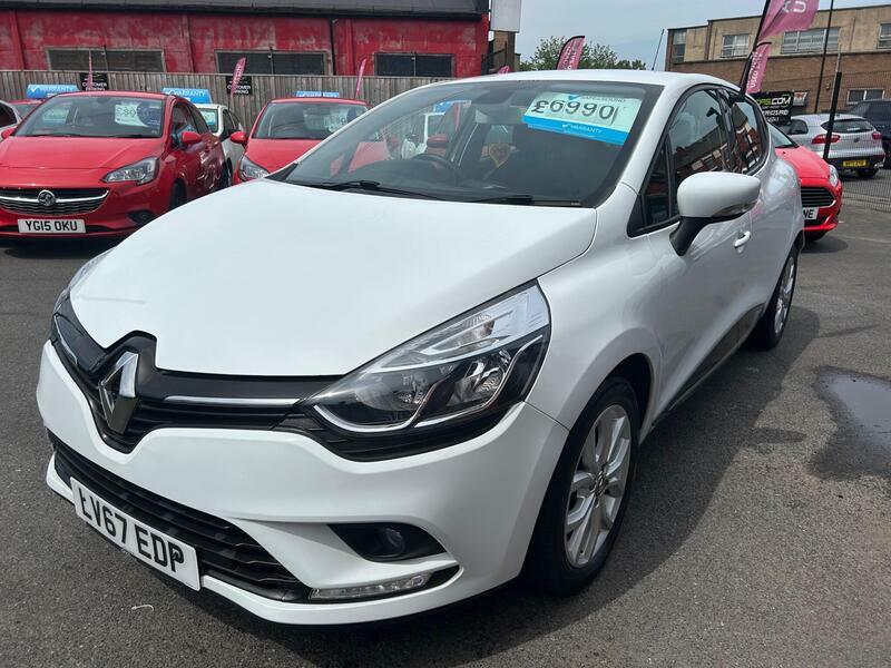 Renault Clio 1.2-16V-dynamique-nav-euro-6-5dr LV67EDP White #2