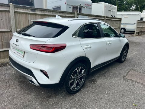 Kia Xceed 3 1.5 Gdi White #4